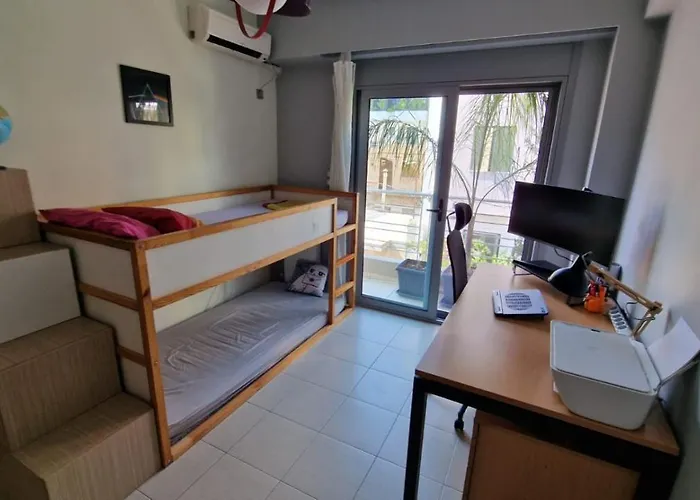 Lovely Maisonette